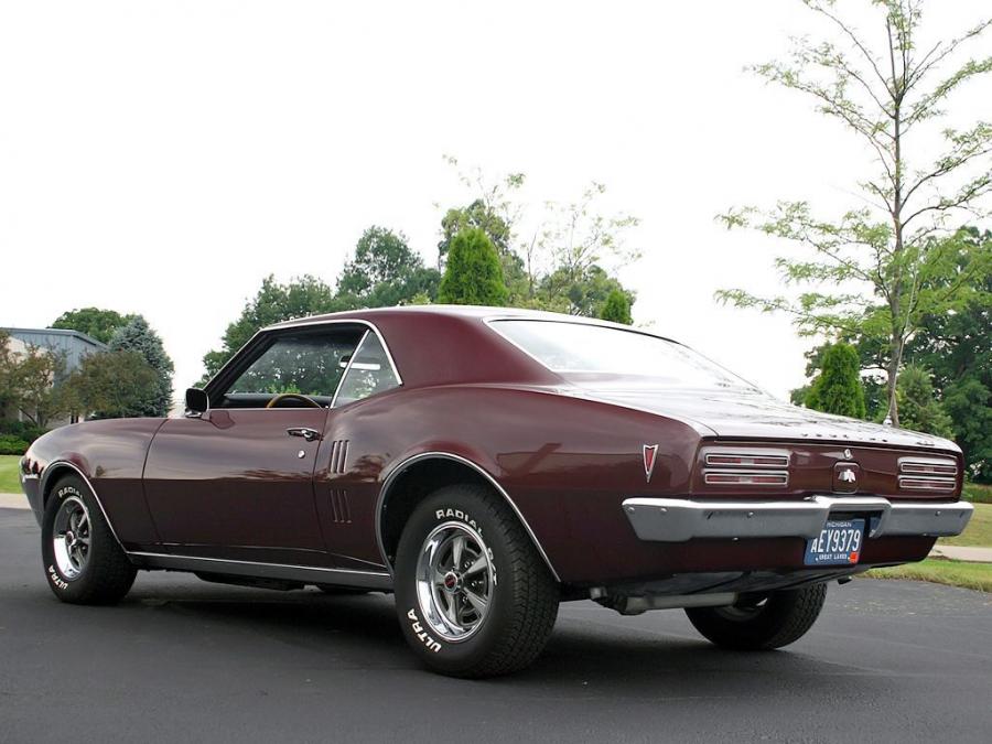  Pontiac Firebird 400 1968 года  (фото 8 из 14)